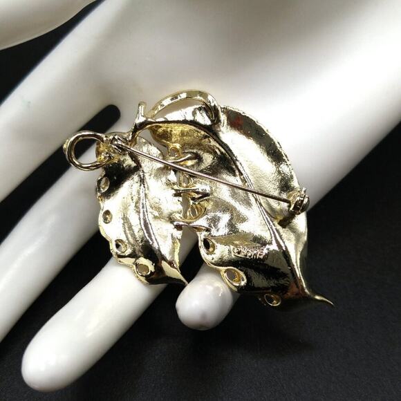 Vintage LISNER Leaves Brooch, Mid-Century Pin Pendant, Gold Tone, 1 3/4 Inches - Picture 3 of 10